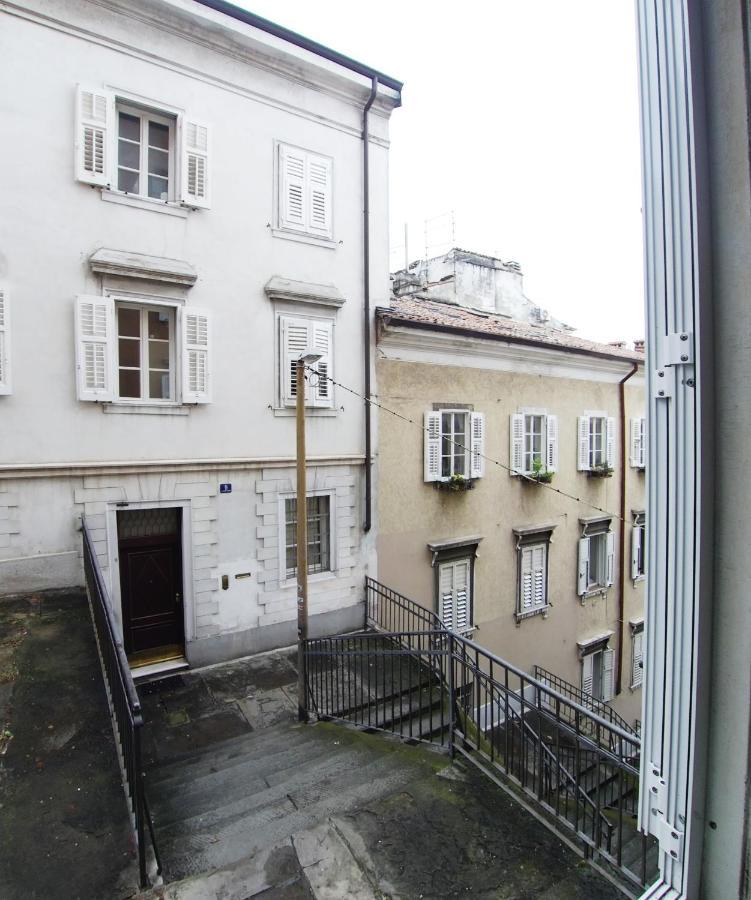 Casa Antica - Historical Apartment In Old City Center Τεργέστη Εξωτερικό φωτογραφία